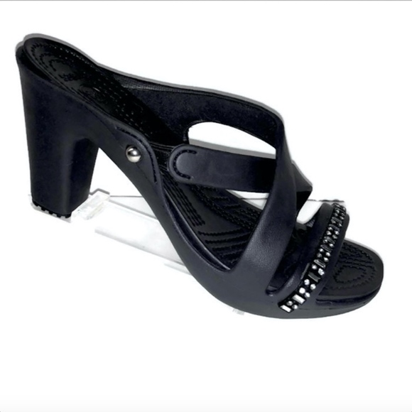 crocs cyprus iv heel black